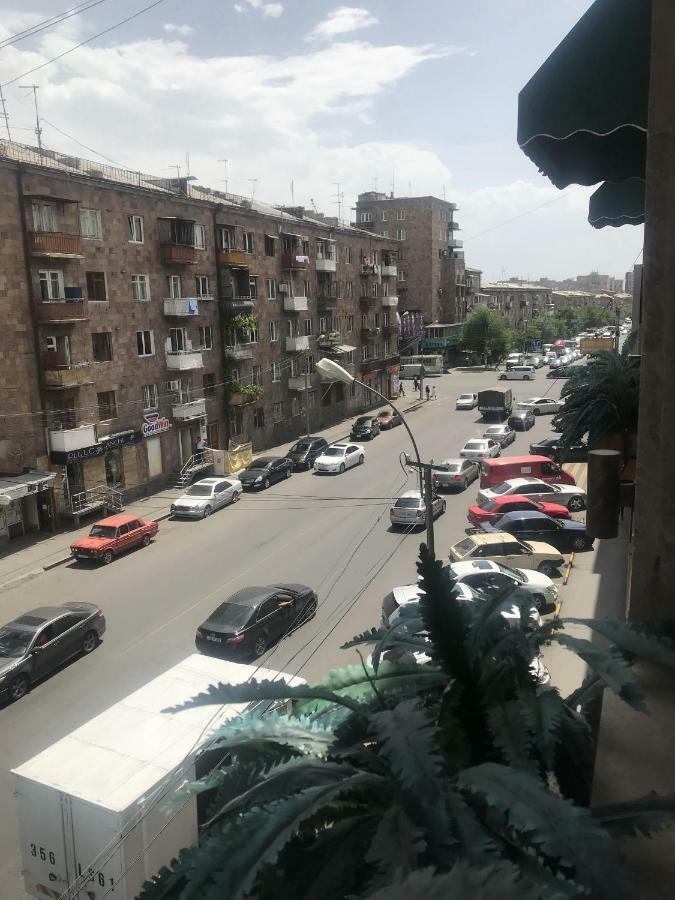Armenian Inn 耶烈万 外观 照片
